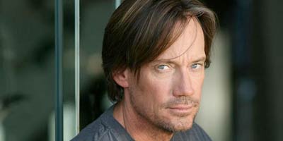 Kevin Sorbo Is New Supergirl Villain